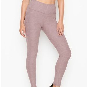 VS Incredible Essential Leggings (BOGO)